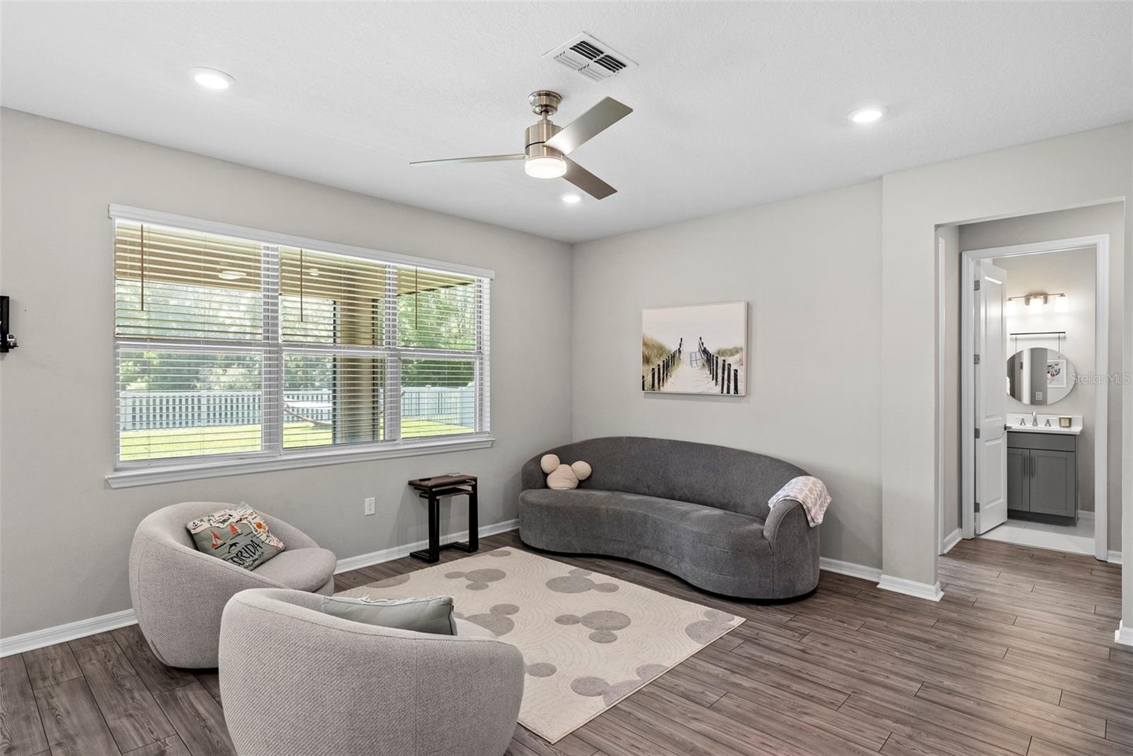 Image 9 of 30 For 19261 Mossy Pine Drive