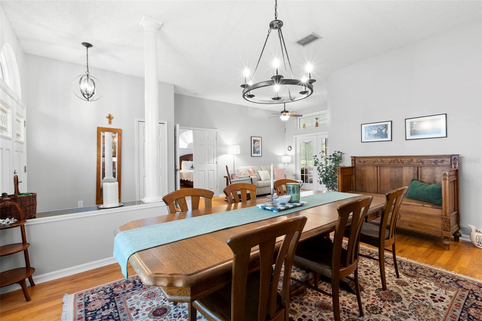 Image 11 of 48 For 4766 Stoneview Circle