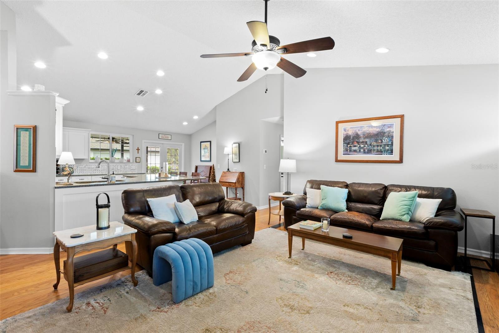 Image 18 of 48 For 4766 Stoneview Circle