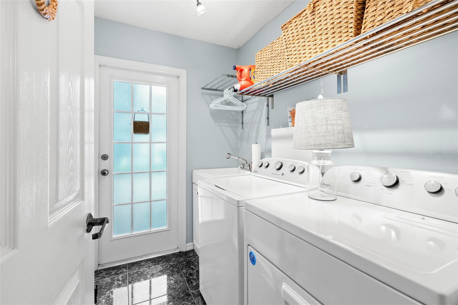 Image 31 of 48 For 4766 Stoneview Circle