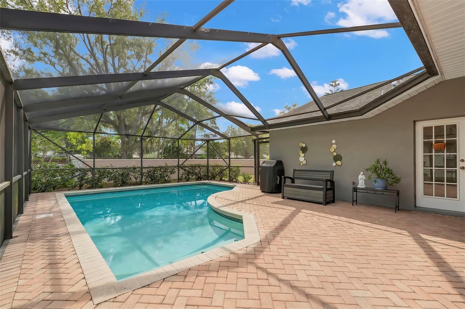 Image 32 of 48 For 4766 Stoneview Circle