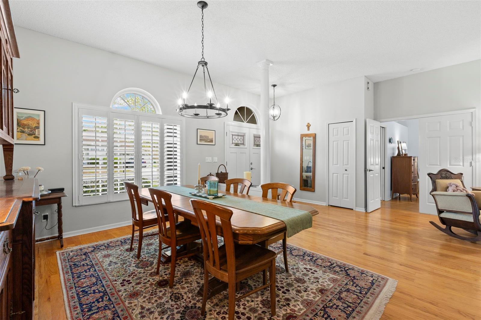 Image 9 of 48 For 4766 Stoneview Circle