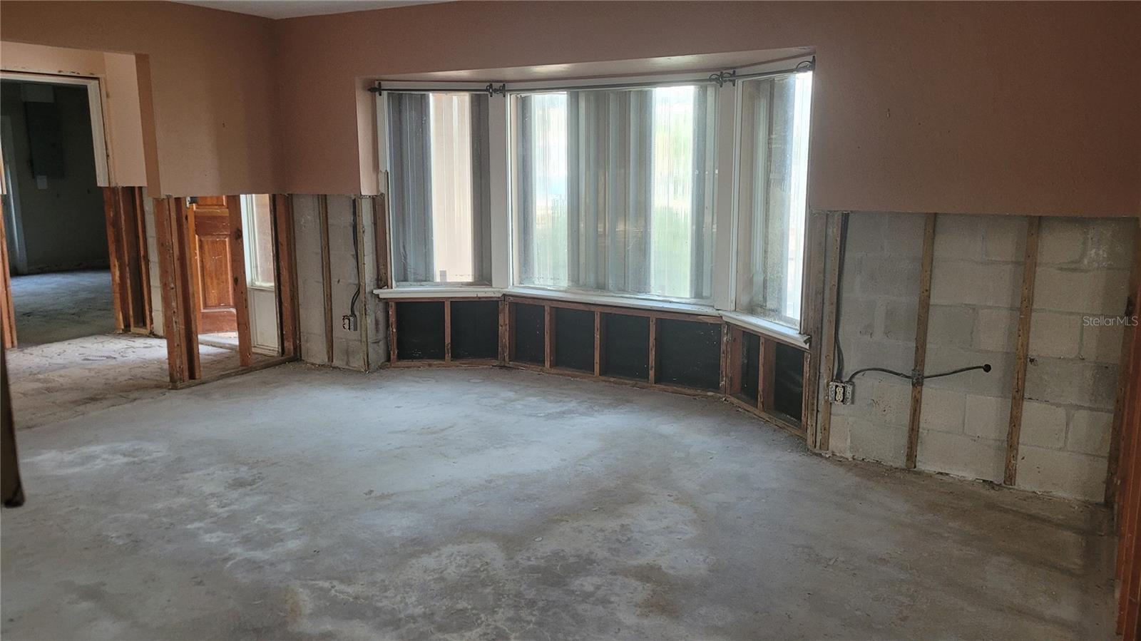 Image 3 of 11 For 660 64th Avenue