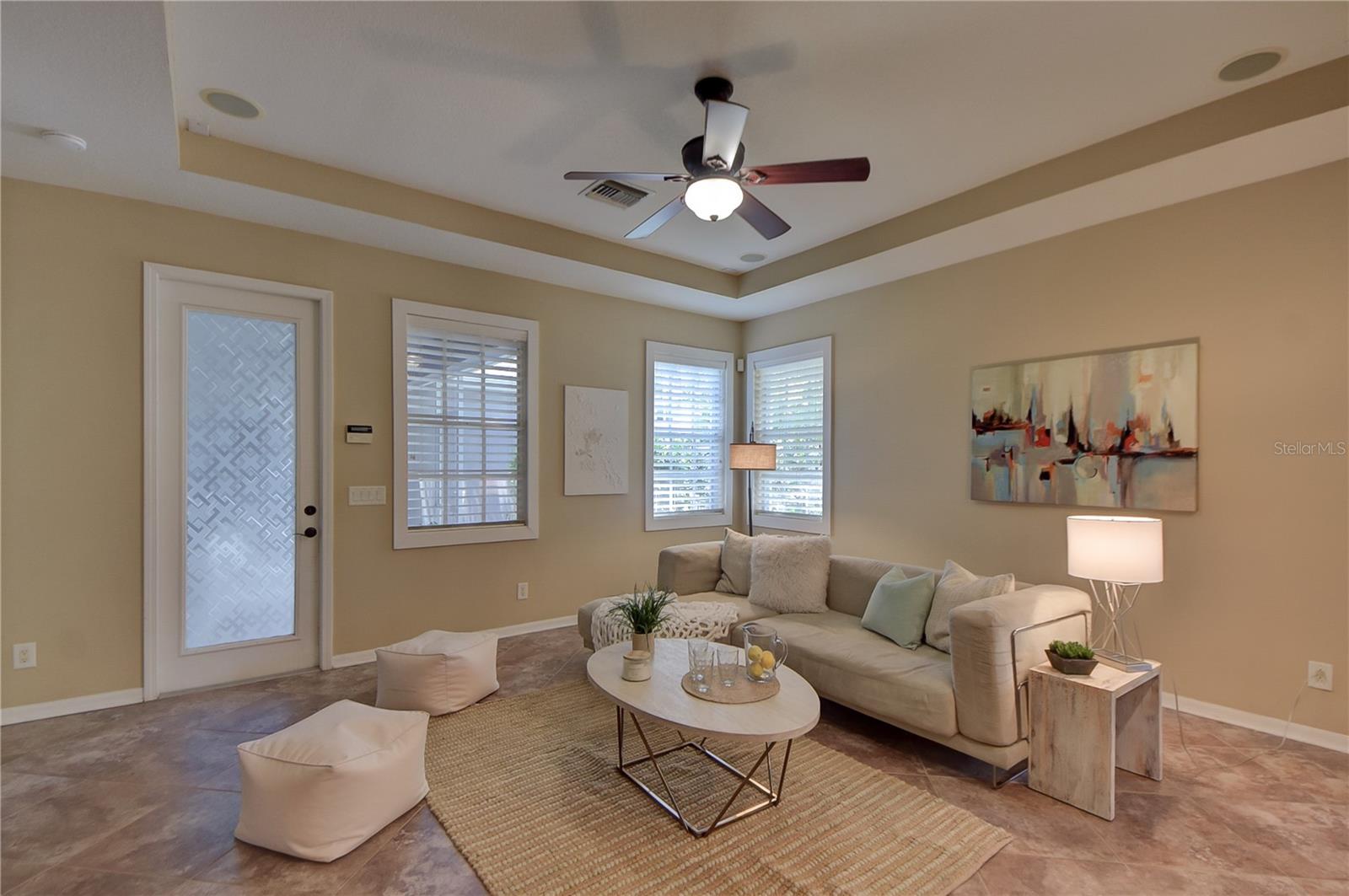 Image 16 of 60 For 16001 Loneoak View Drive