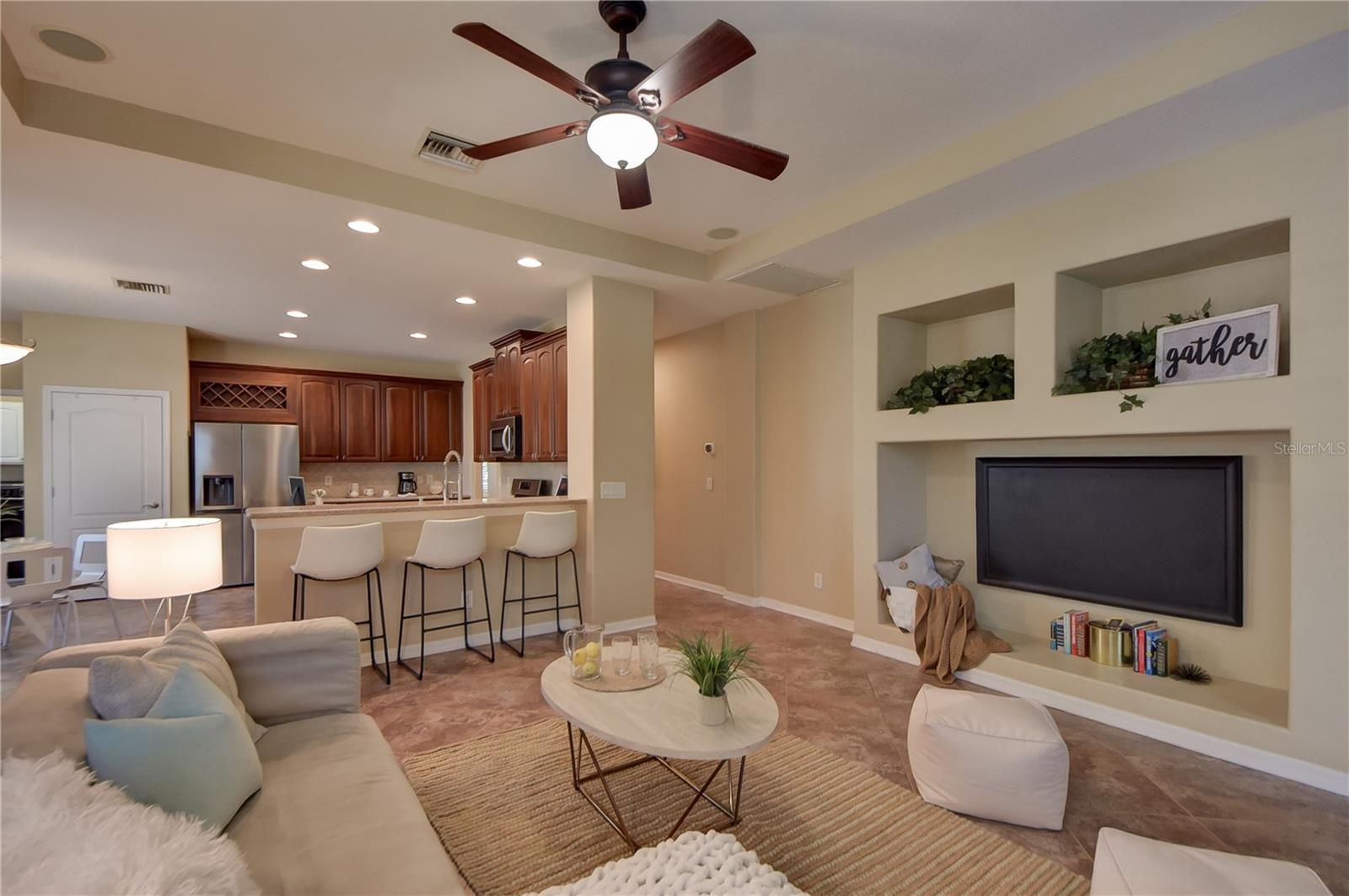 Image 17 of 60 For 16001 Loneoak View Drive