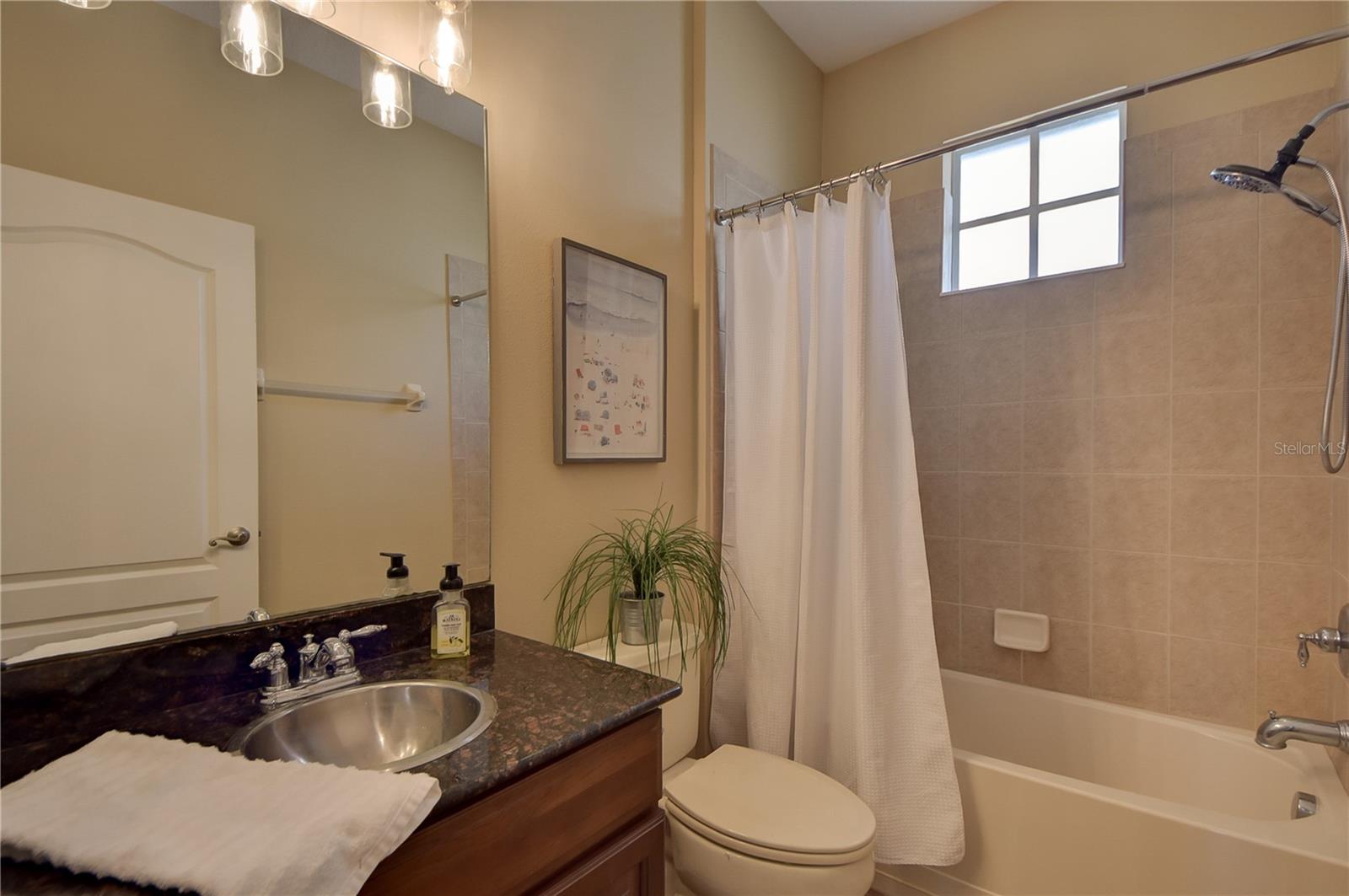 Image 21 of 60 For 16001 Loneoak View Drive