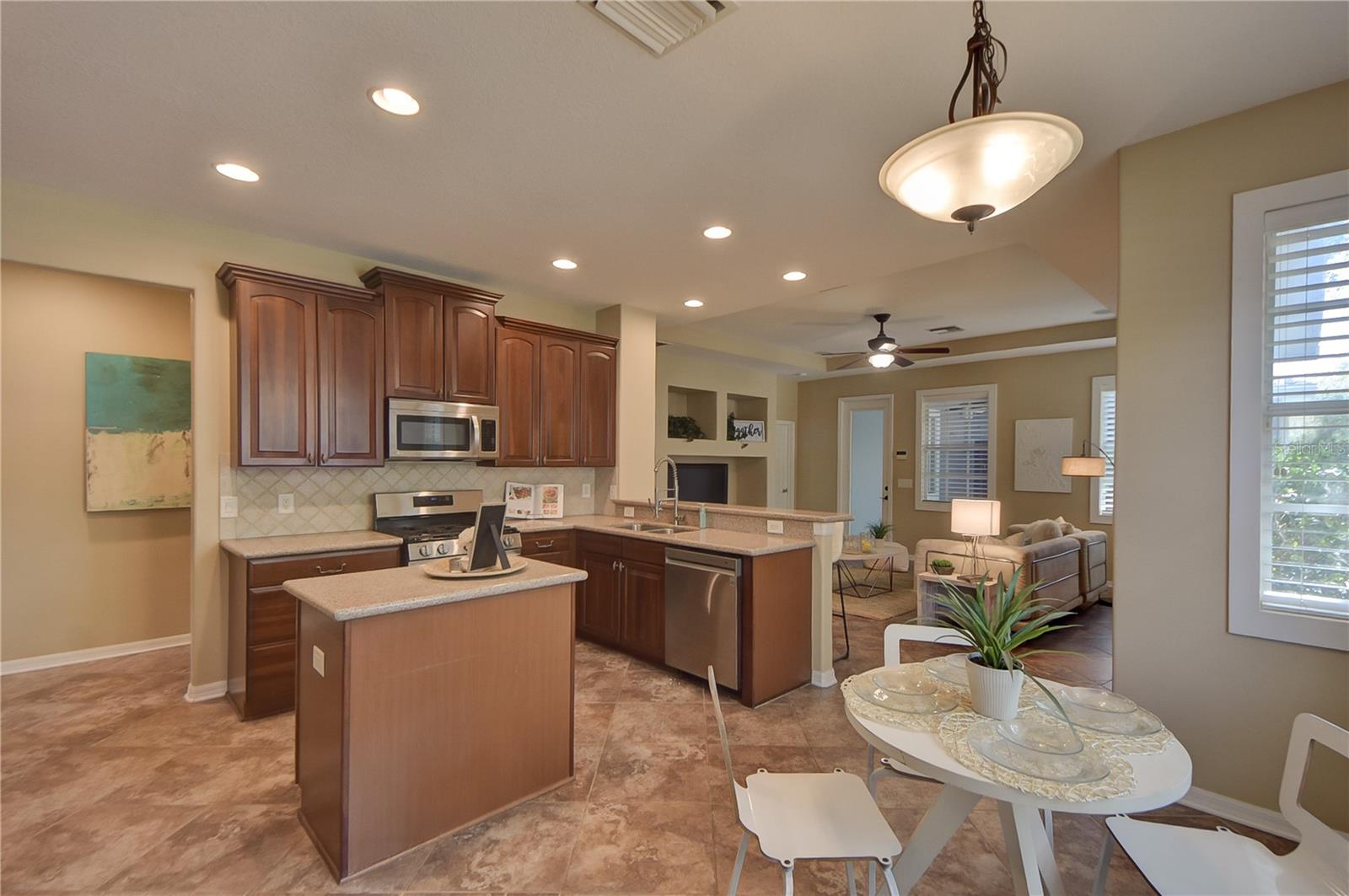 Image 23 of 60 For 16001 Loneoak View Drive