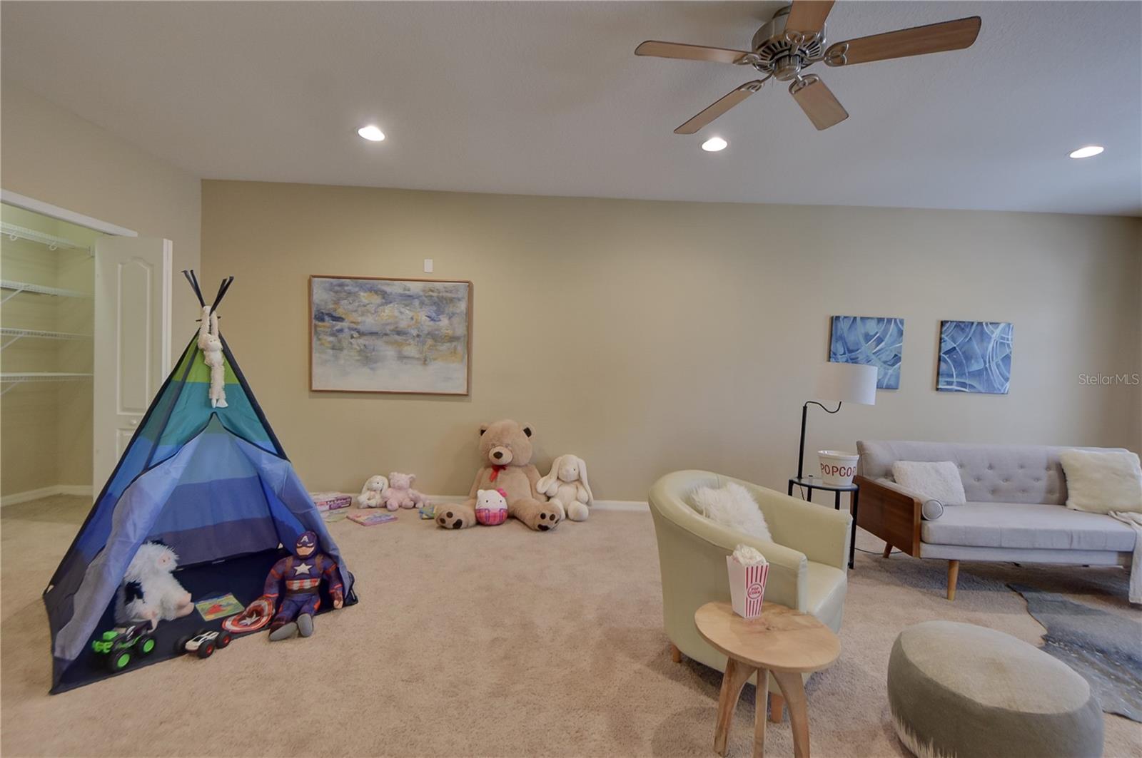 Image 42 of 60 For 16001 Loneoak View Drive