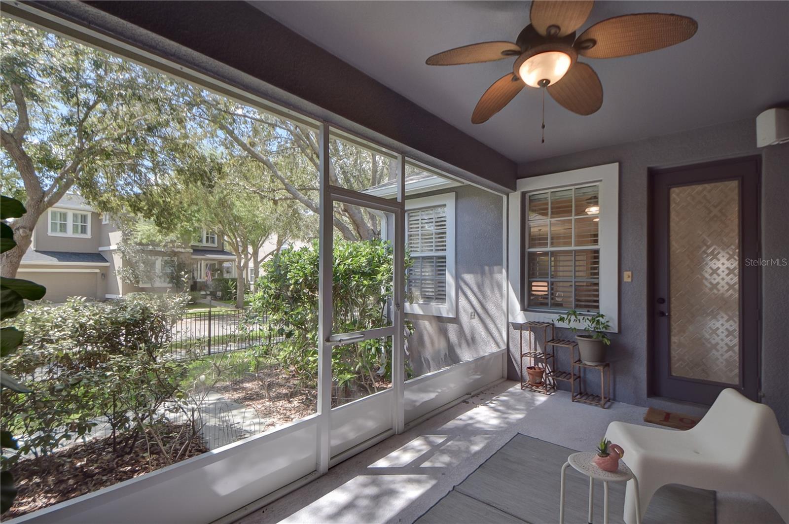 Image 51 of 60 For 16001 Loneoak View Drive