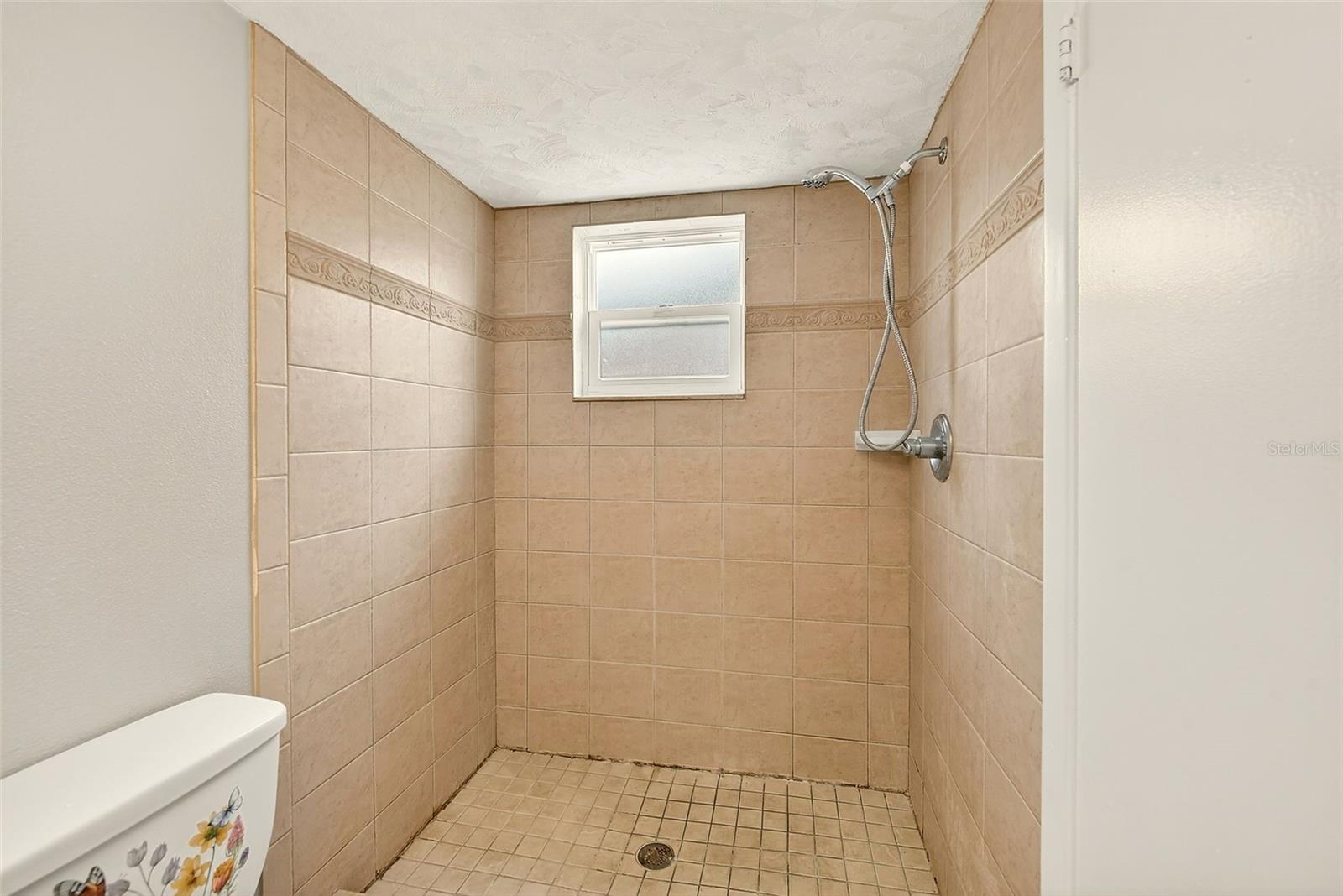 Image 21 of 43 For 8206 Dedham Drive