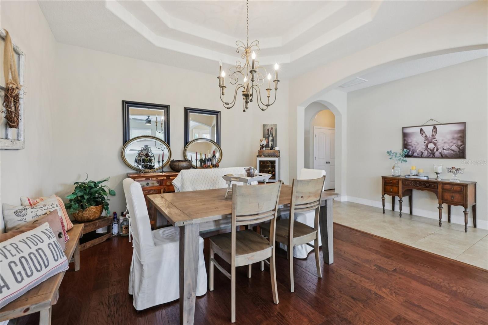 Image 14 of 41 For 4001 Chandler Estates Drive