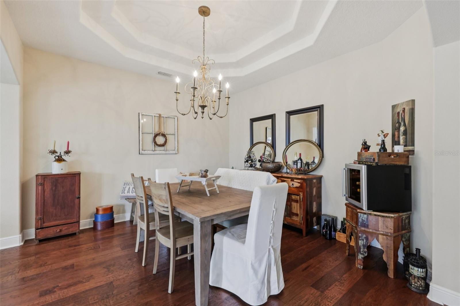 Image 15 of 41 For 4001 Chandler Estates Drive