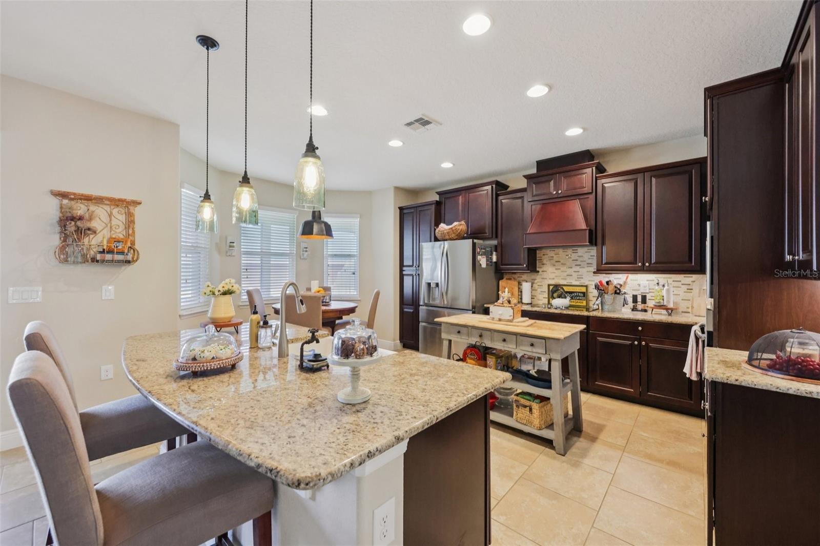 Image 16 of 41 For 4001 Chandler Estates Drive