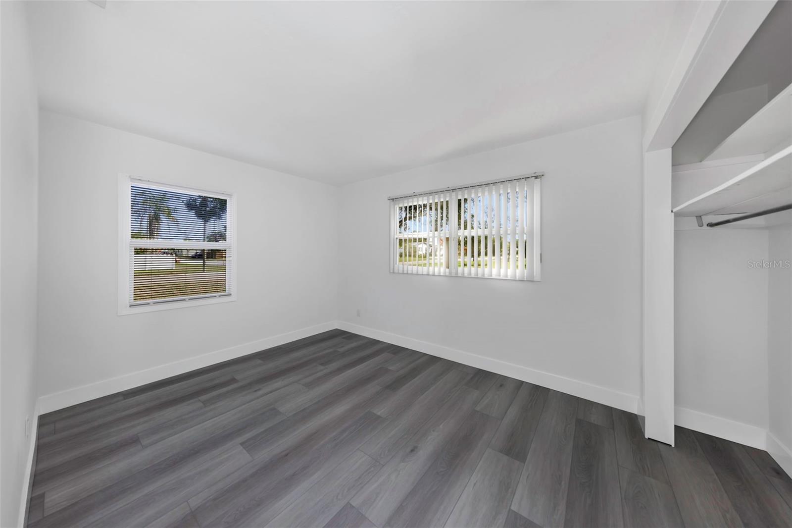 Image 22 of 43 For 360 57th Street N