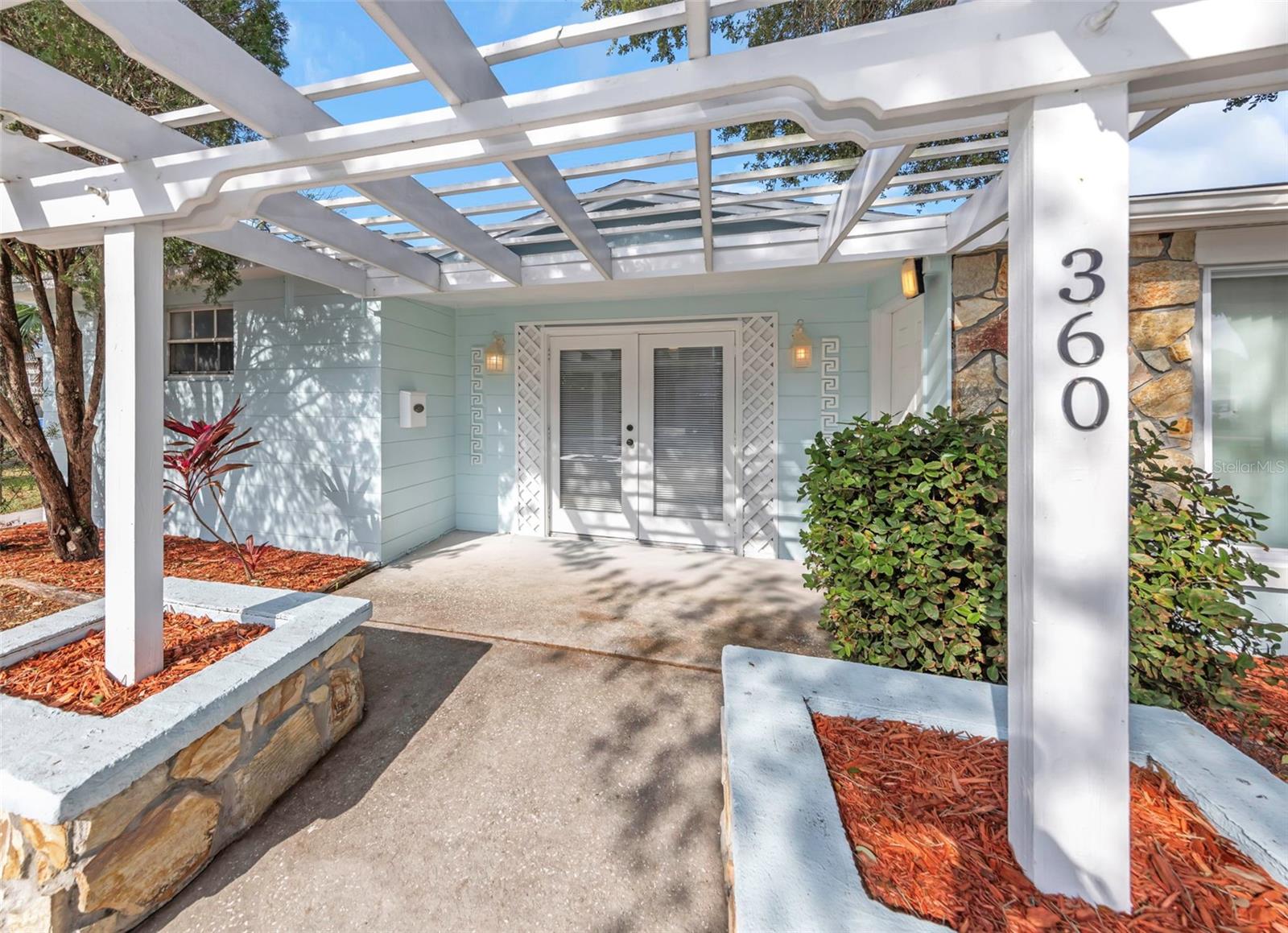 Image 38 of 43 For 360 57th Street N