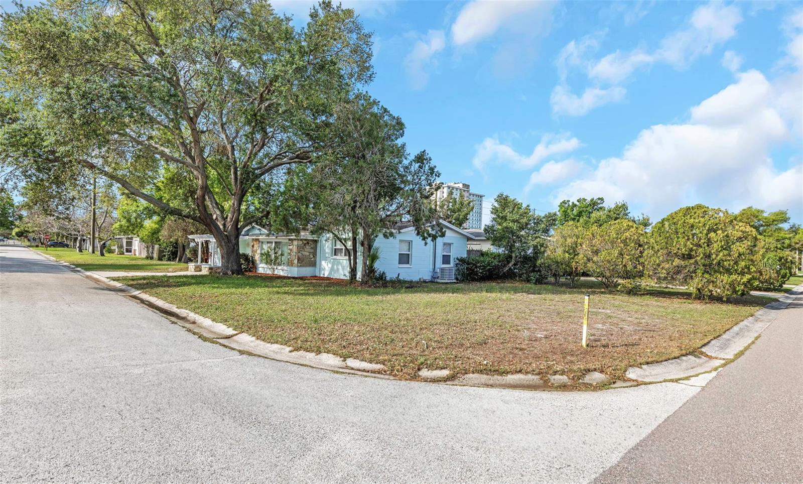 Image 39 of 43 For 360 57th Street N