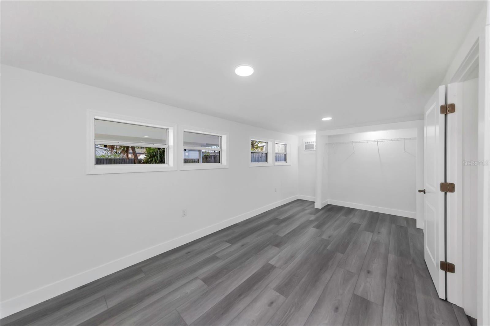 Image 9 of 43 For 360 57th Street N