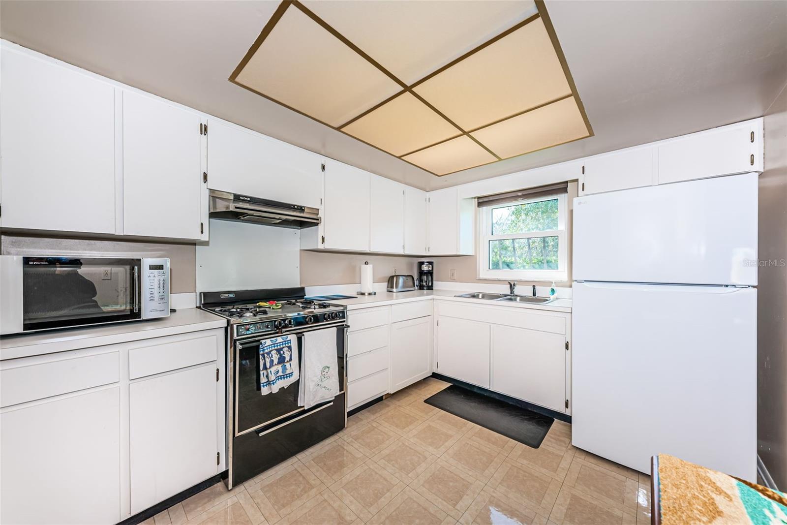 Image 13 of 30 For 4106 53rd Avenue S