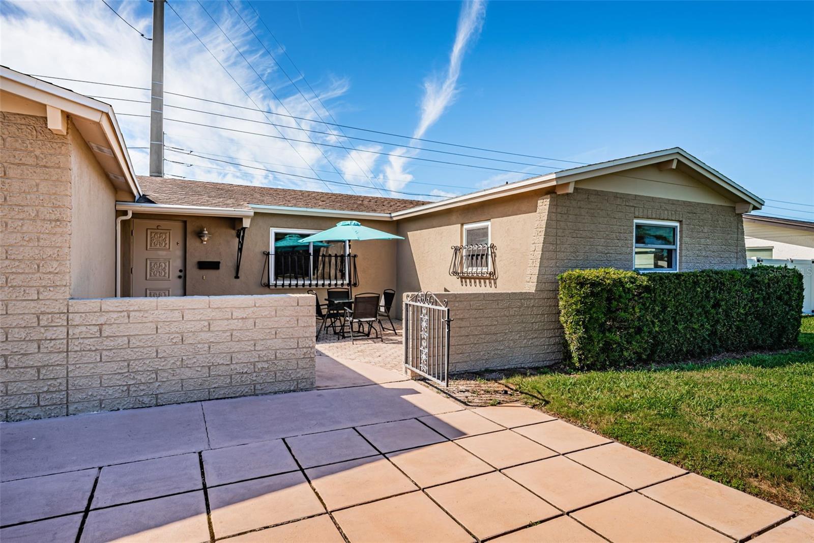 Image 2 of 30 For 4106 53rd Avenue S