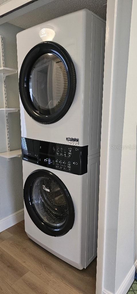 Image 13 of 49 For 704 Hammock Pine Boulevard 704