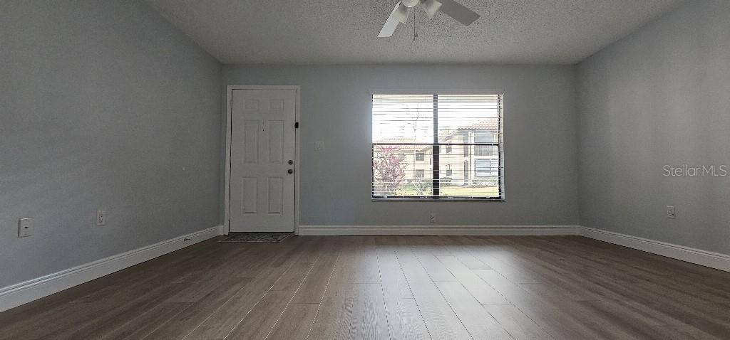 Image 5 of 49 For 704 Hammock Pine Boulevard 704