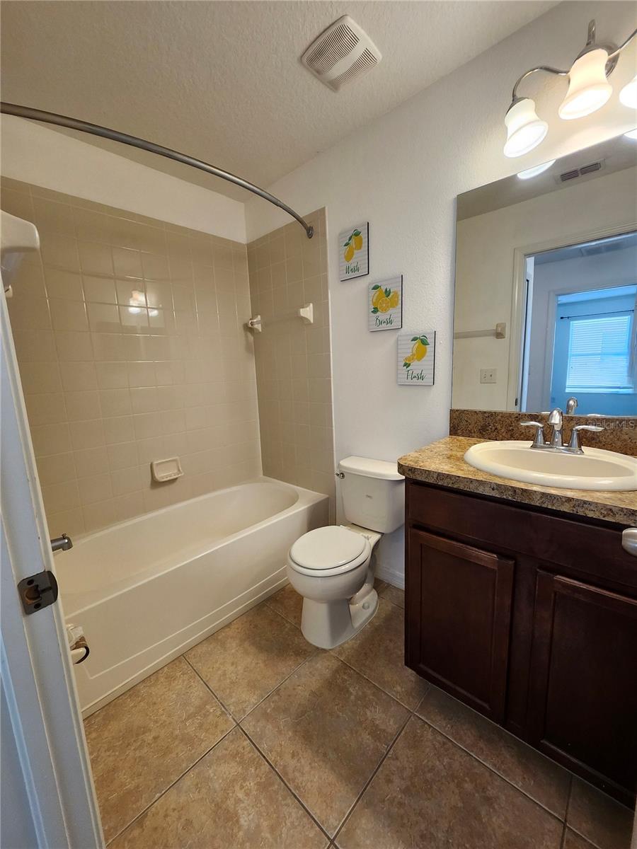 Image 20 of 31 For 949 Seminole Sky Drive