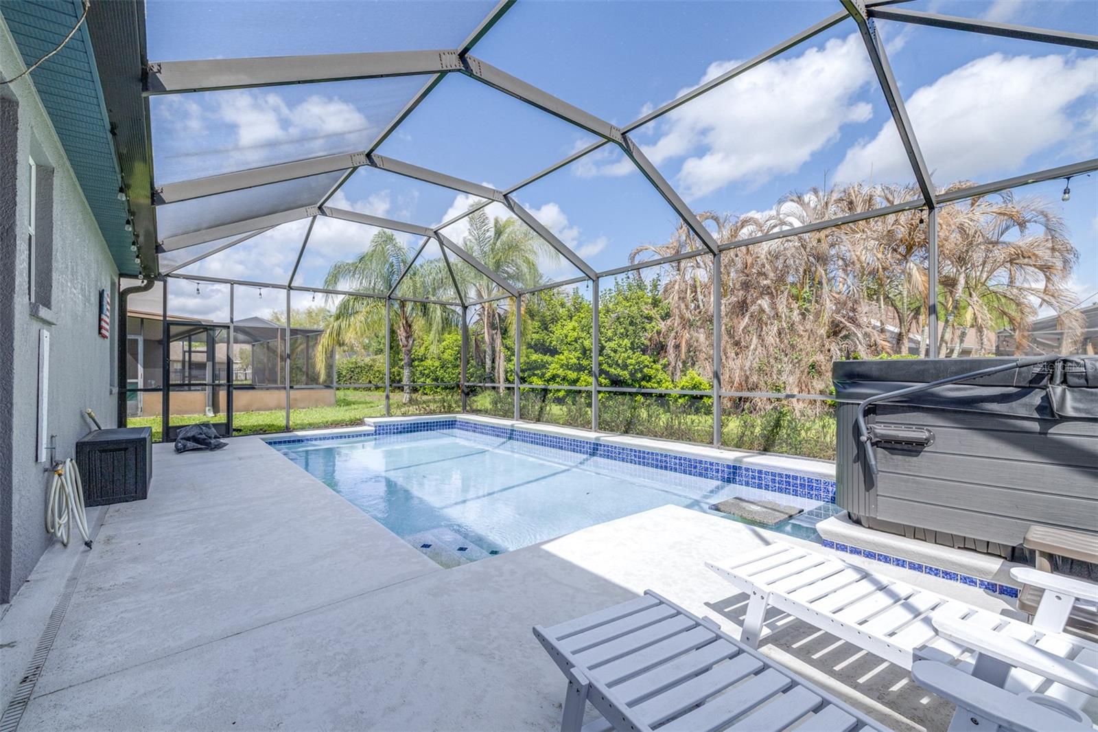 Image 7 of 70 For 16320 Bridgewalk Drive