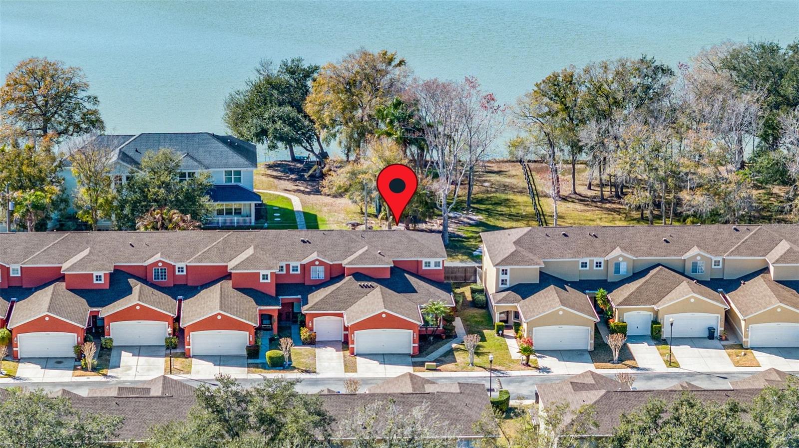 Image 28 of 36 For 11016 Blaine Top Place