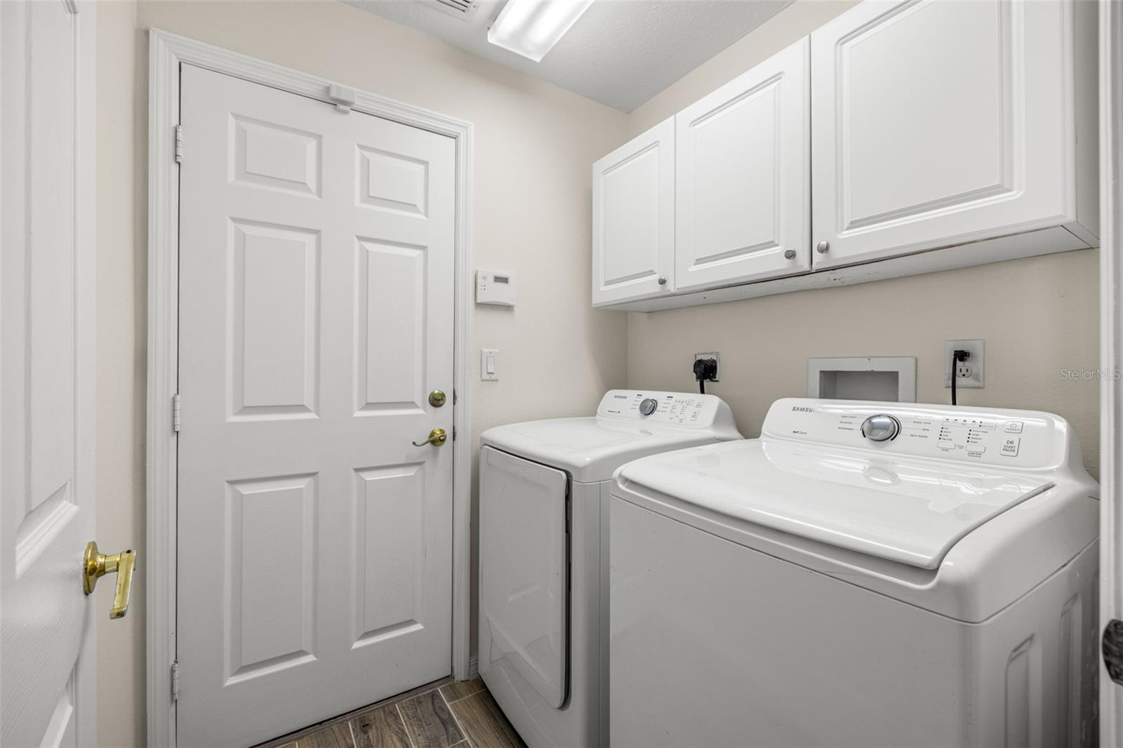 Image 8 of 36 For 11016 Blaine Top Place