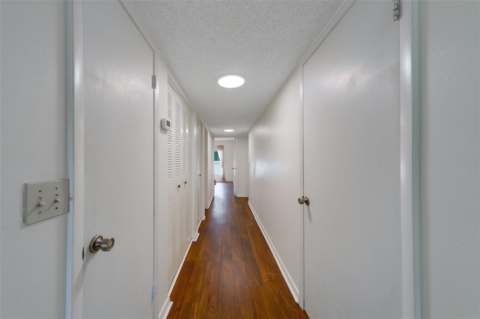 Image 19 of 47 For 225 Country Club Drive F1210