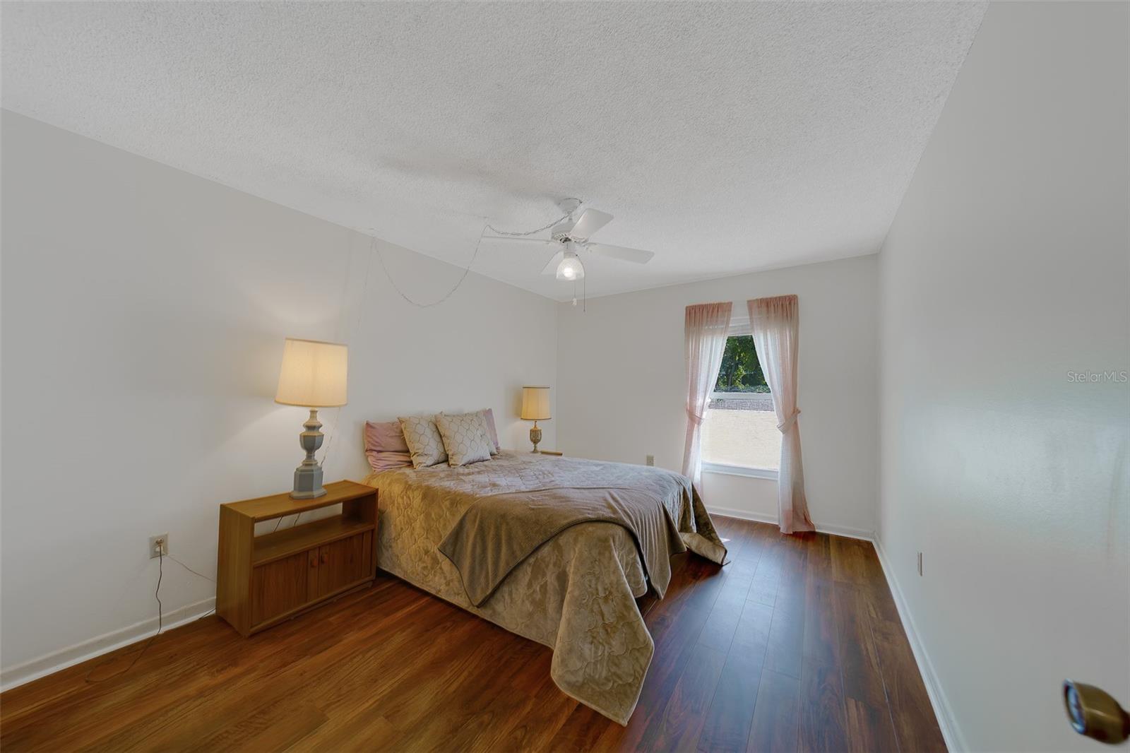 Image 27 of 47 For 225 Country Club Drive F1210