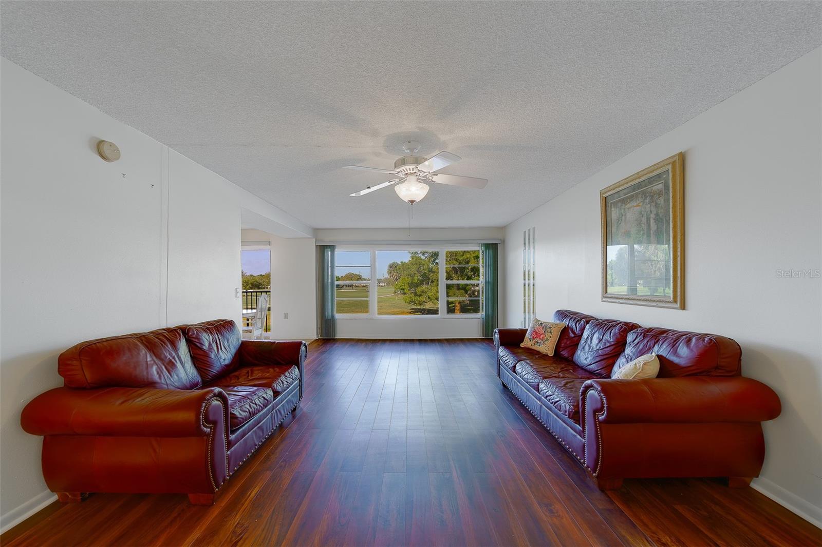 Image 9 of 47 For 225 Country Club Drive F1210