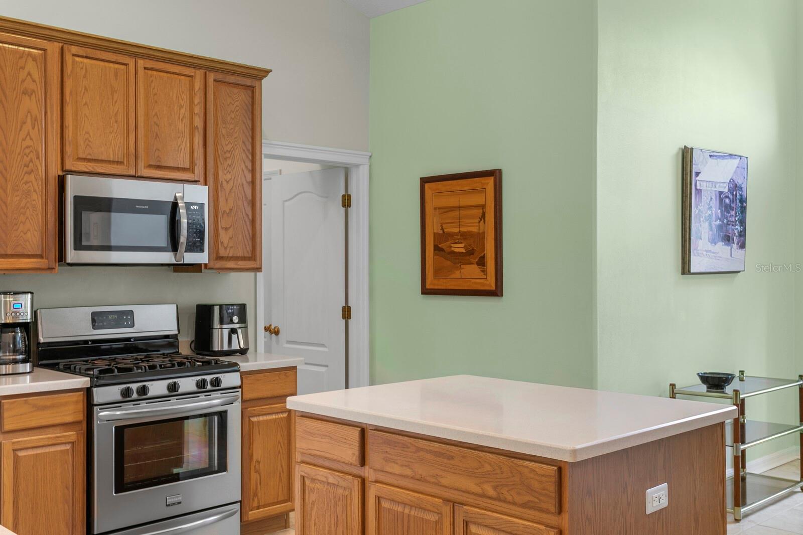 Image 21 of 67 For 8263 Swann Hollow Drive