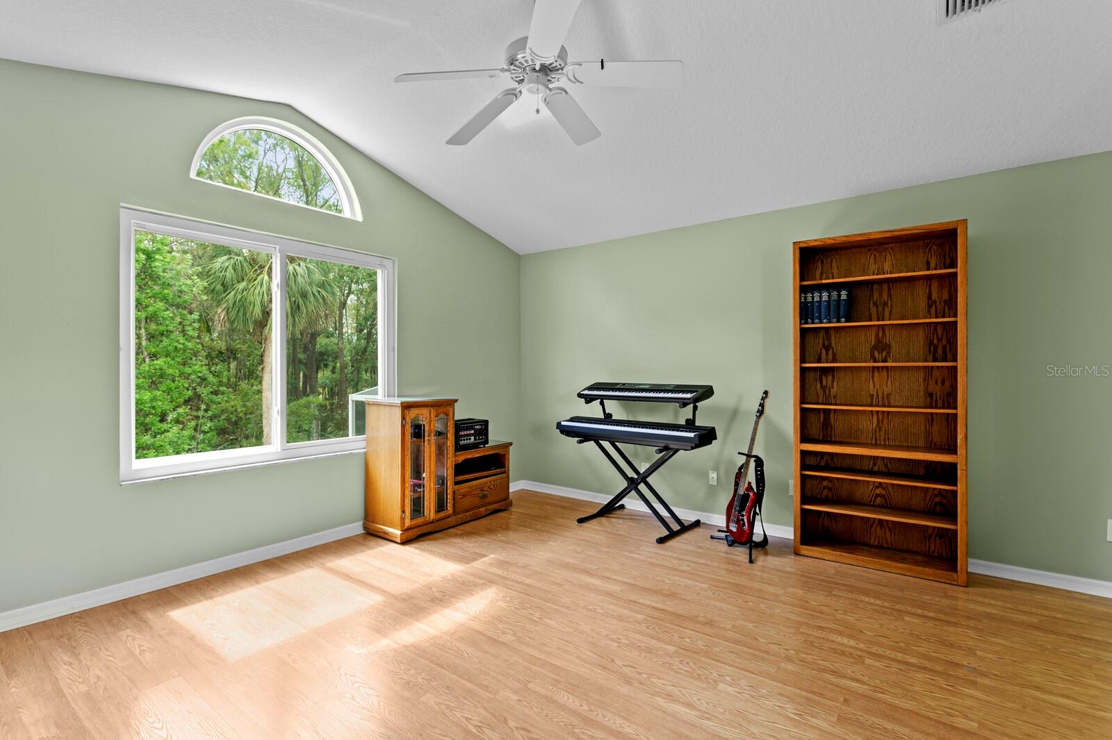 Image 38 of 67 For 8263 Swann Hollow Drive