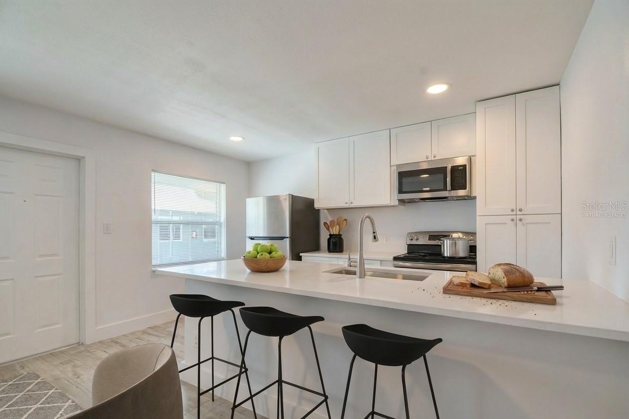 Image 6 of 17 For 3017 49th Street S 4