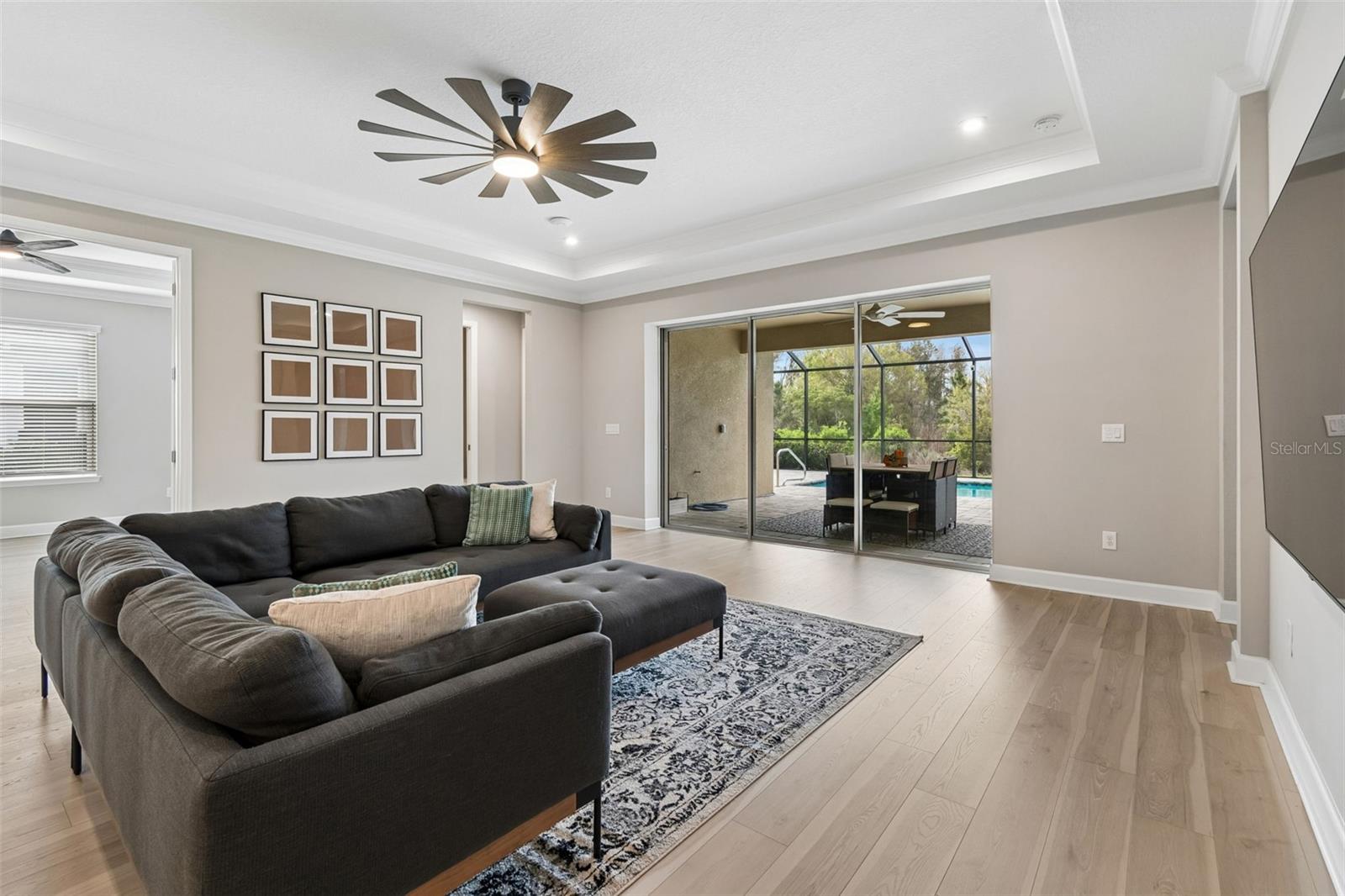 Image 15 of 76 For 2354 High Tides Way