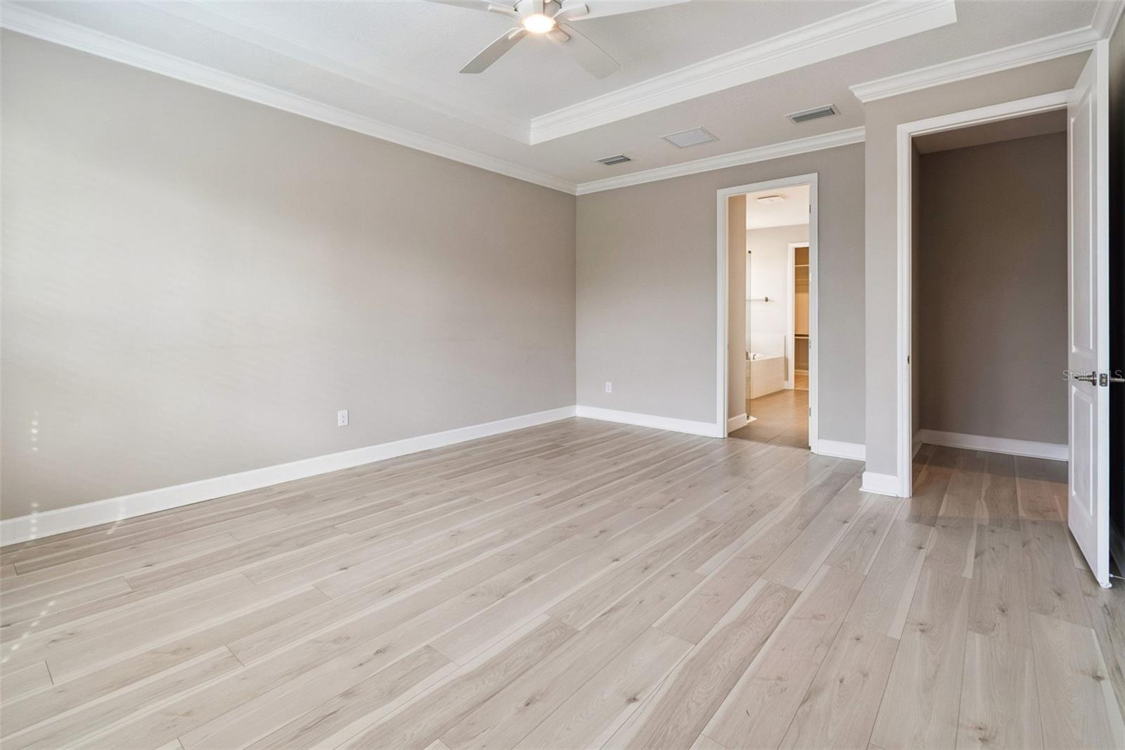 Image 23 of 76 For 2354 High Tides Way