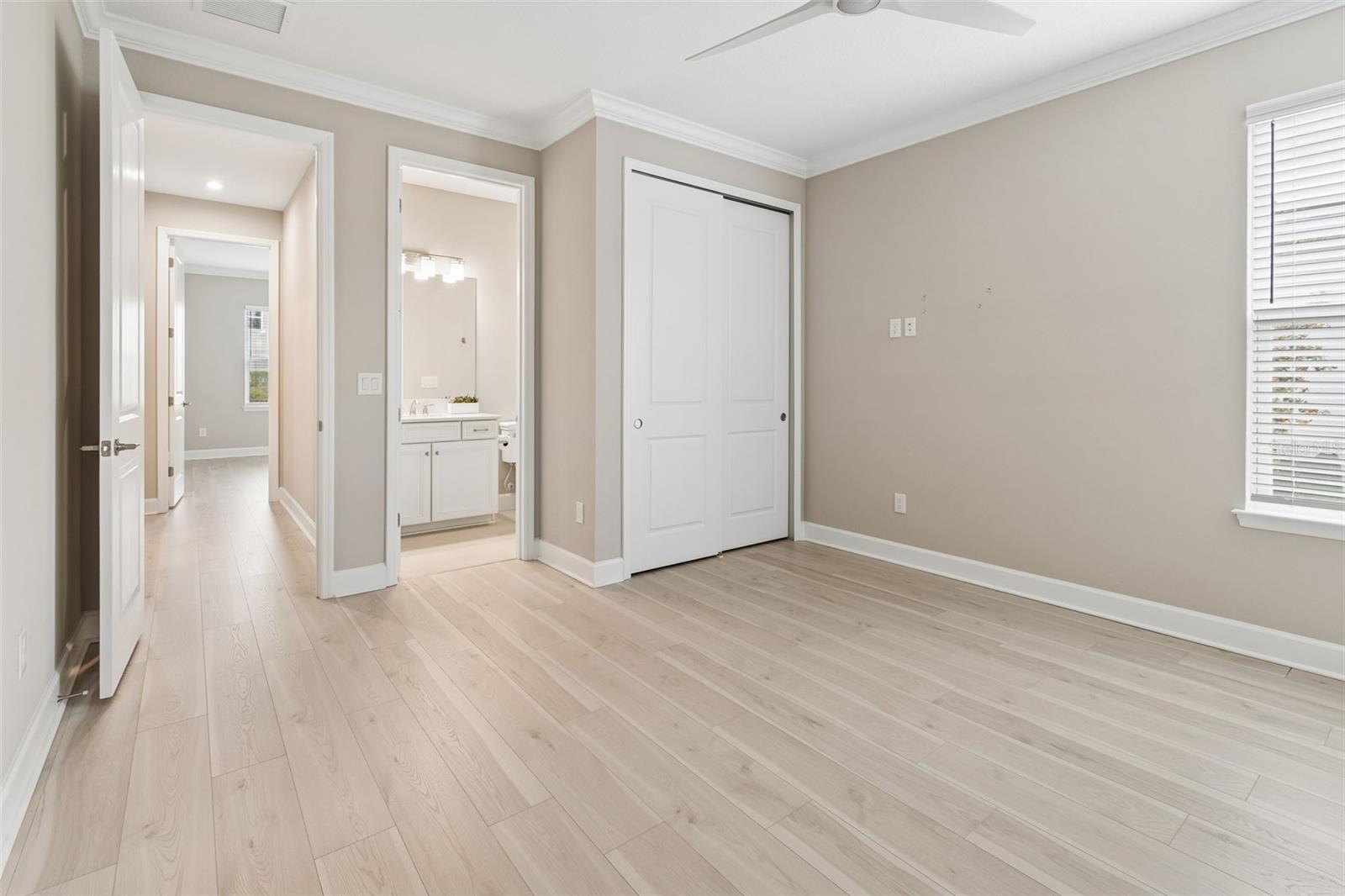 Image 30 of 76 For 2354 High Tides Way