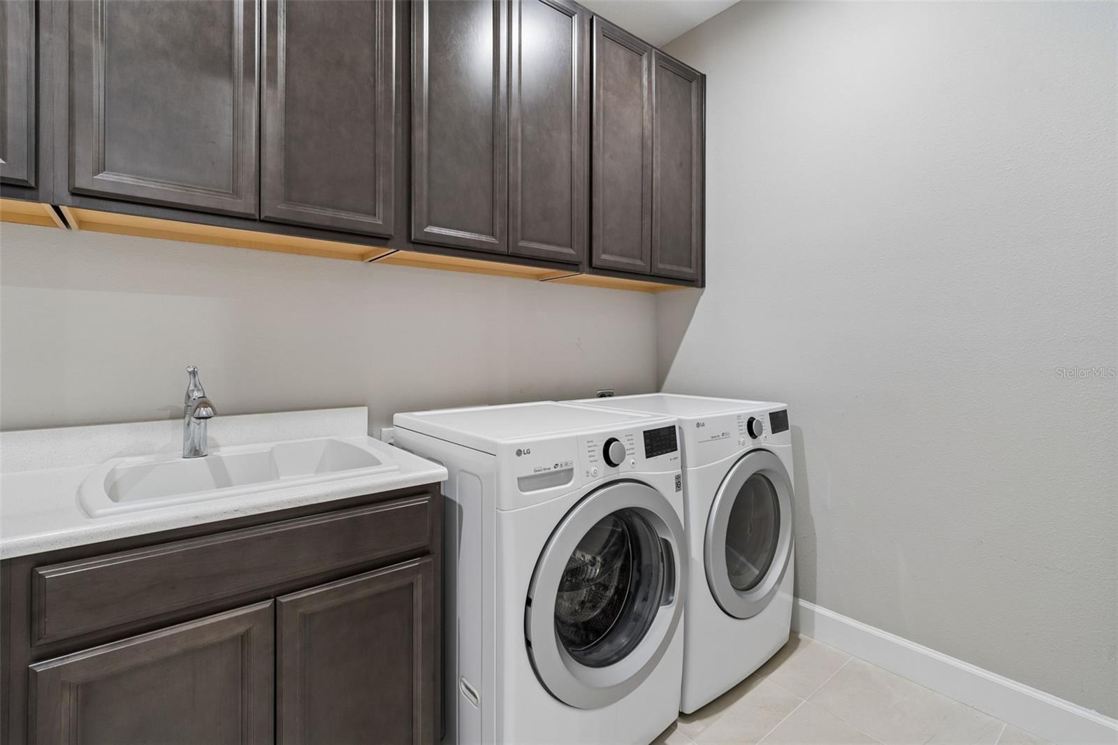 Image 39 of 76 For 2354 High Tides Way