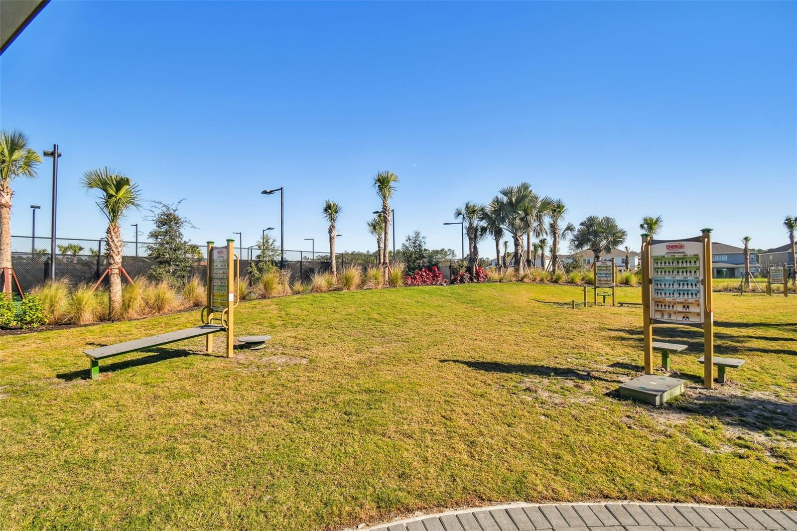 Image 75 of 76 For 2354 High Tides Way