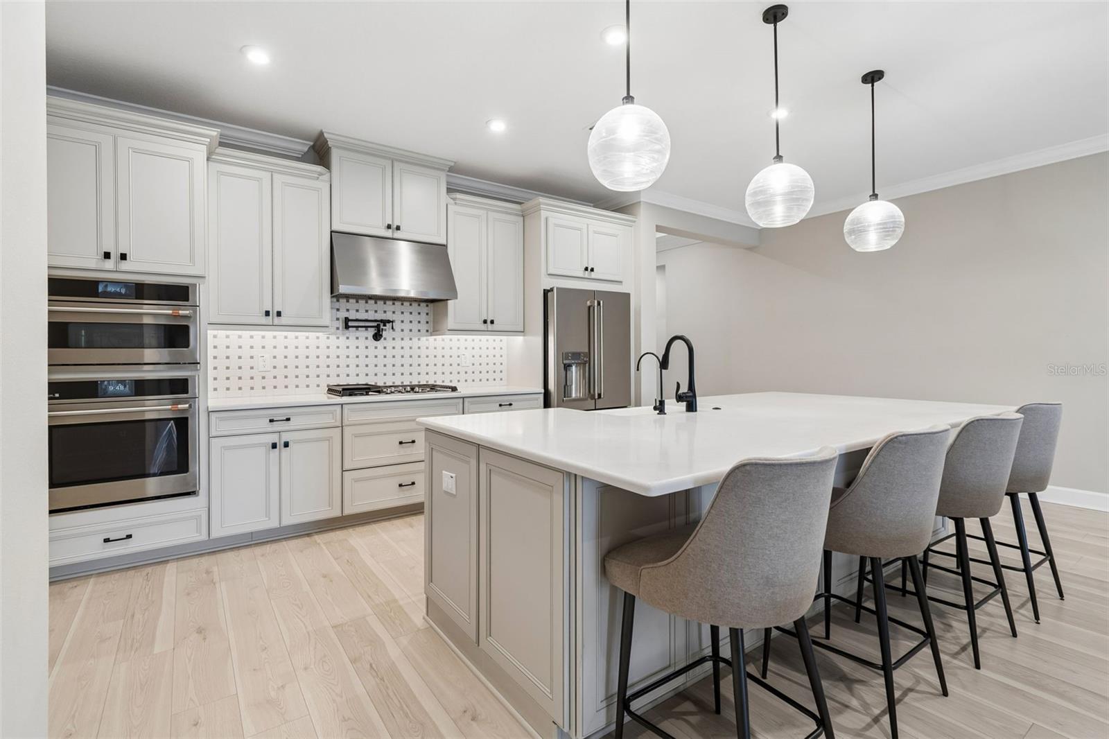 Image 8 of 76 For 2354 High Tides Way