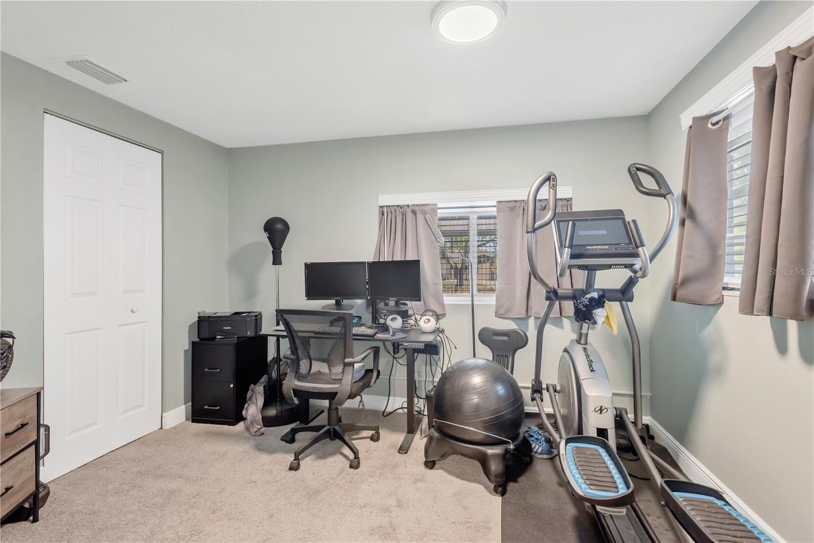 Image 23 of 51 For 6305 Selbourne Avenue