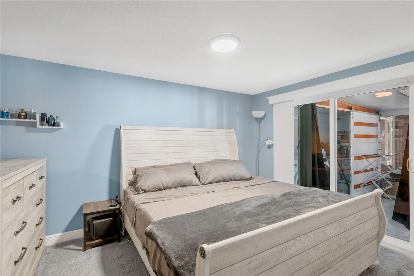 Image 26 of 51 For 6305 Selbourne Avenue