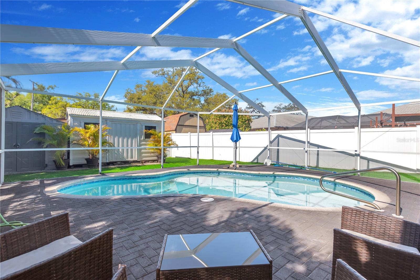 Image 32 of 51 For 6305 Selbourne Avenue