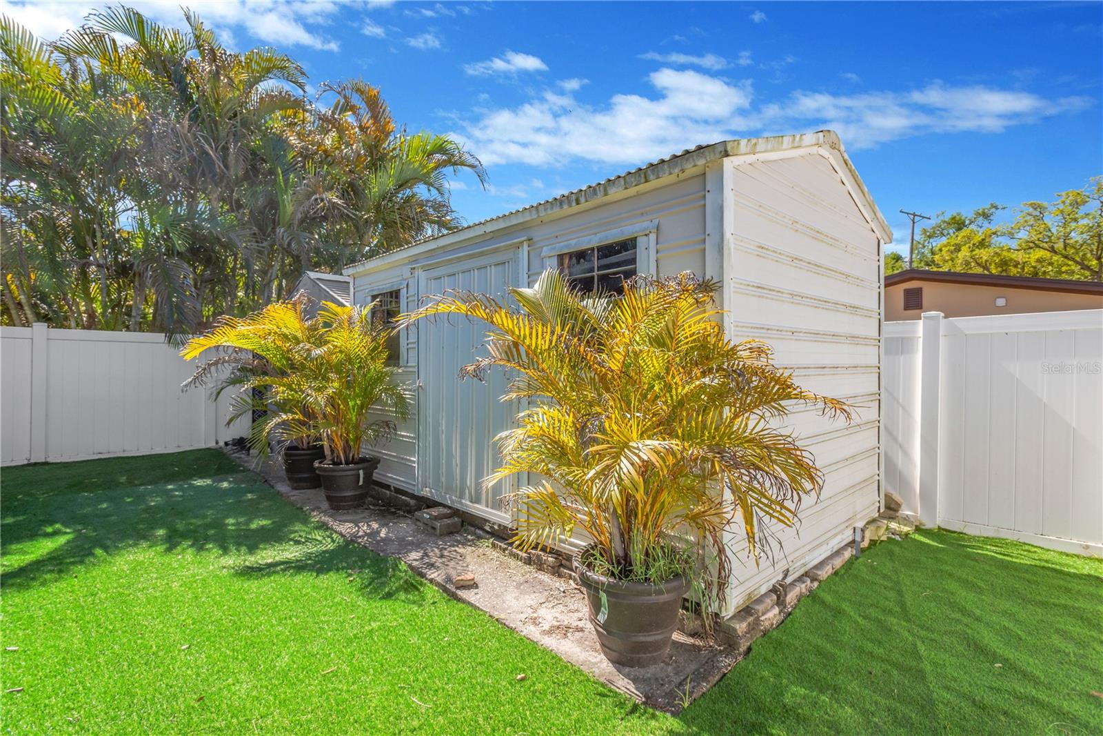 Image 38 of 51 For 6305 Selbourne Avenue