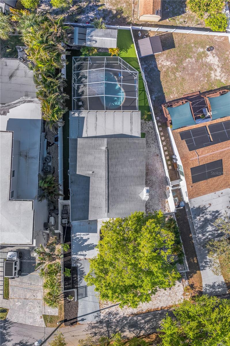 Image 39 of 51 For 6305 Selbourne Avenue