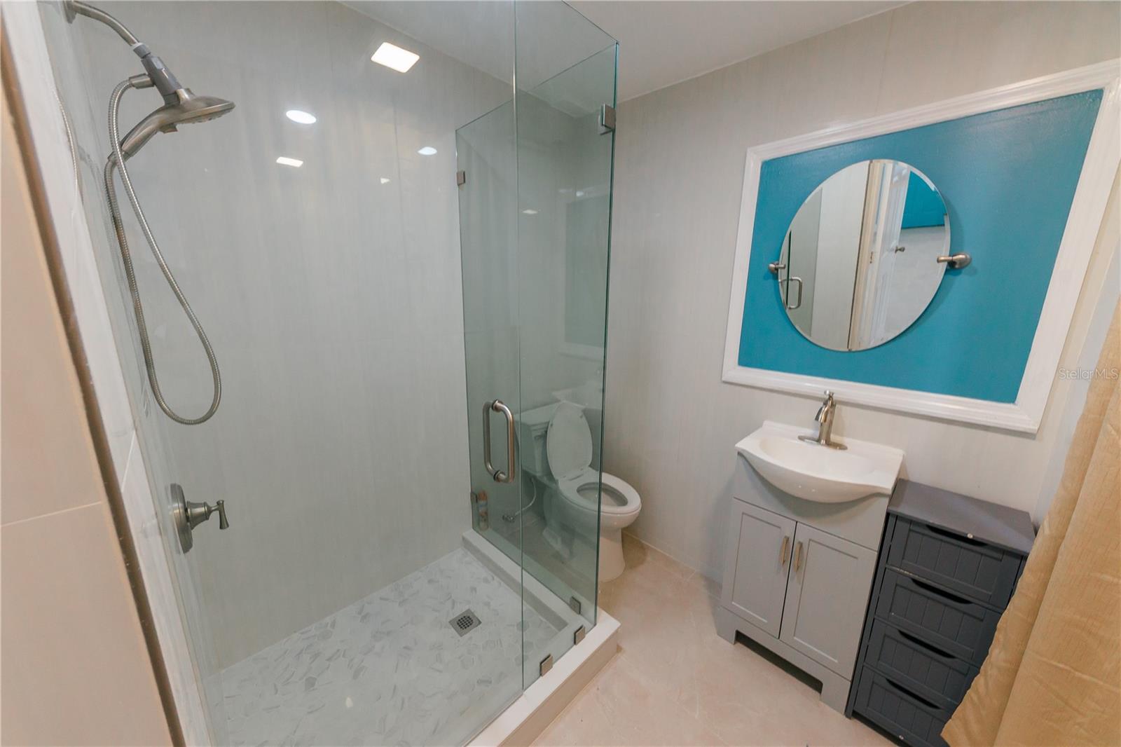 Image 32 of 61 For 300 53rd Street W