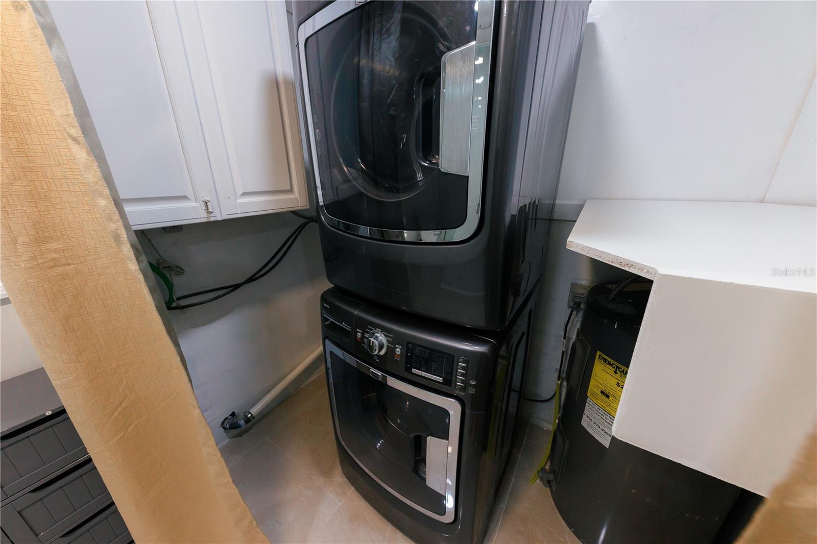 Image 35 of 61 For 300 53rd Street W