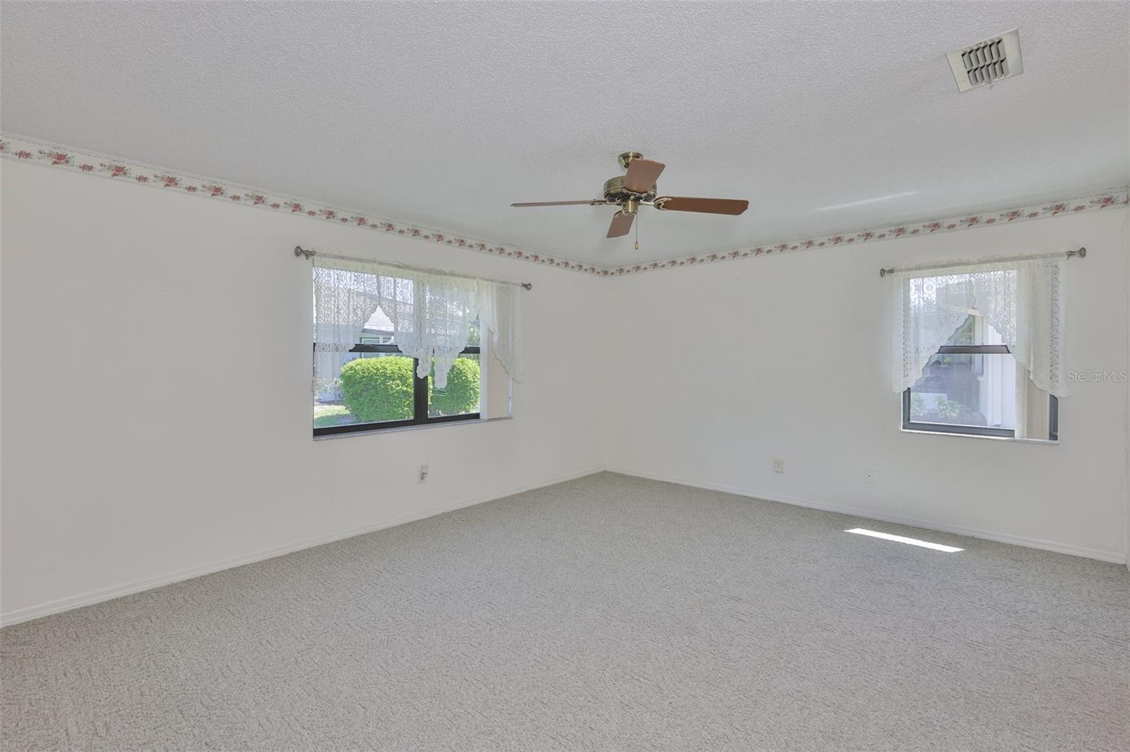 Image 31 of 97 For 1513 Leland Drive 80