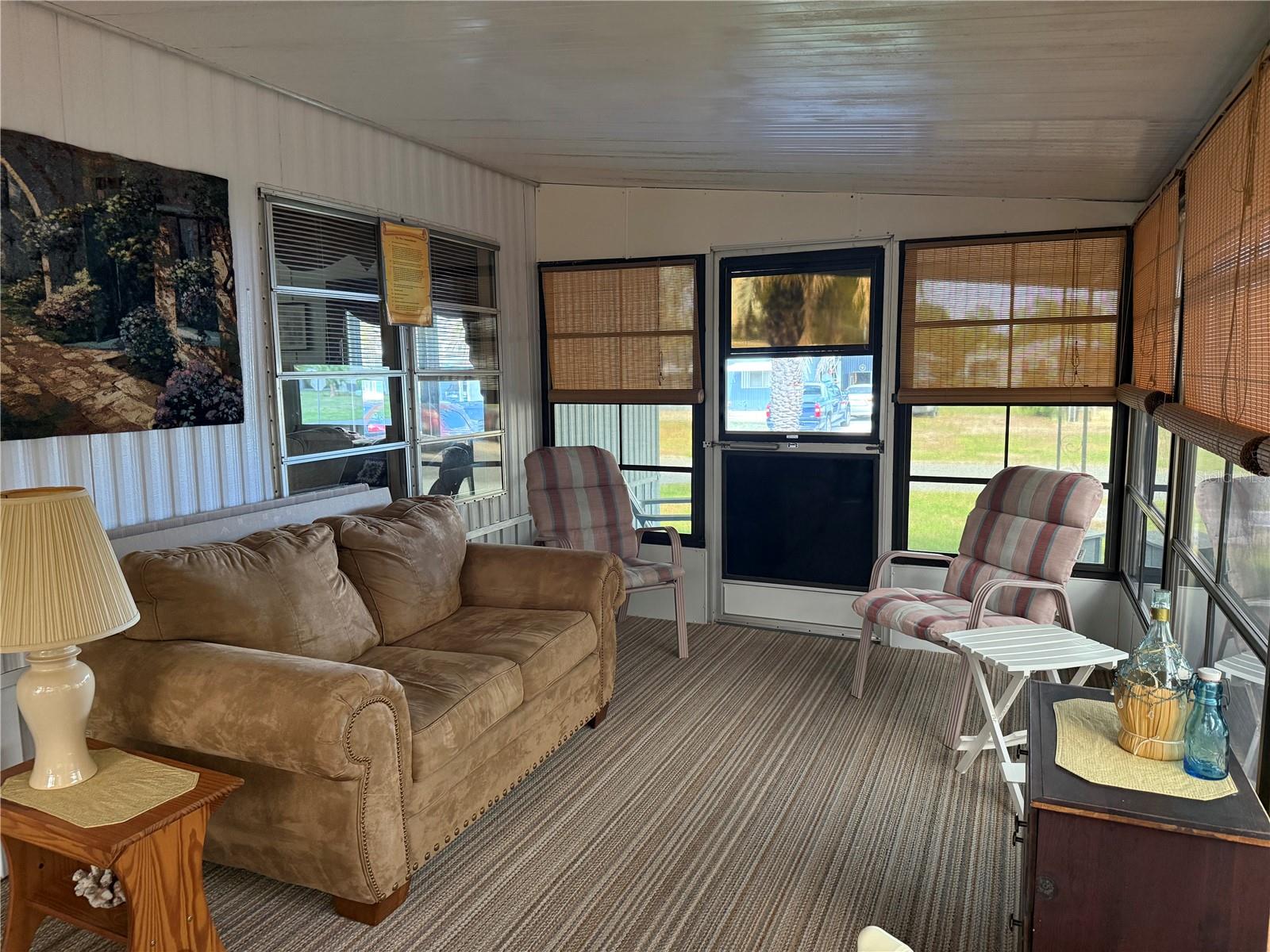 Image 31 of 68 For 7441 Fairlane Avenue